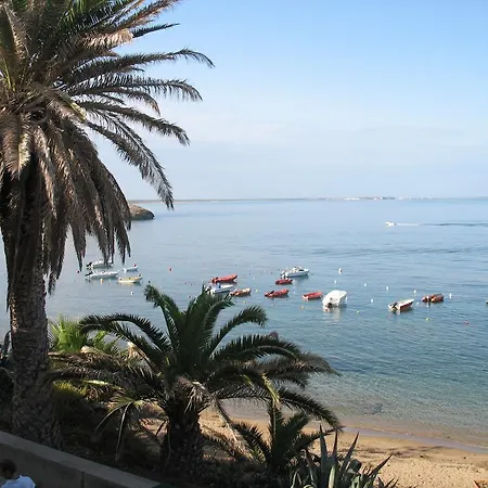 S'archittu Bed&breakfast ס'ארקיטו קוליירי