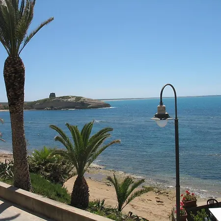 S'archittu Bed&breakfast 3* ס'ארקיטו קוליירי